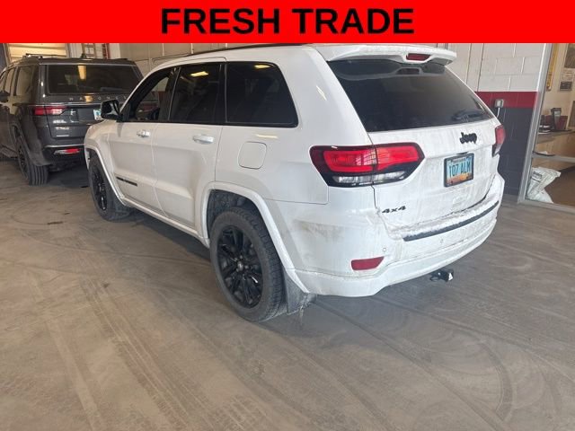 Used 2019 Jeep Grand Cherokee Altitude image 6