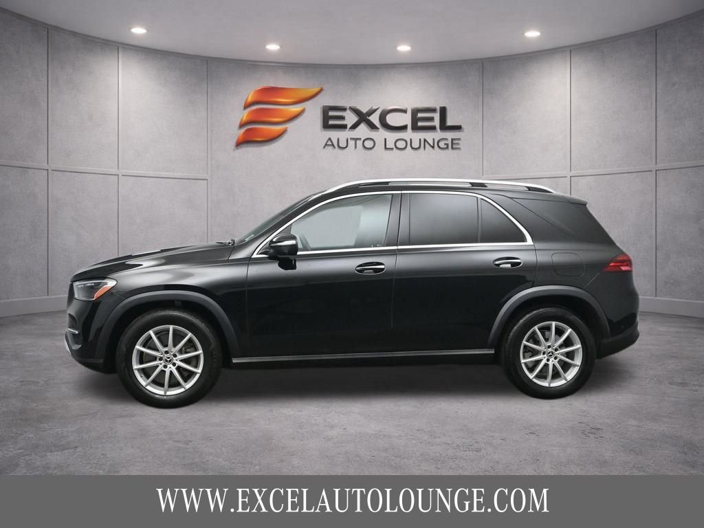 Used 2024 Mercedes-Benz GLE 450e 4MATIC image 3