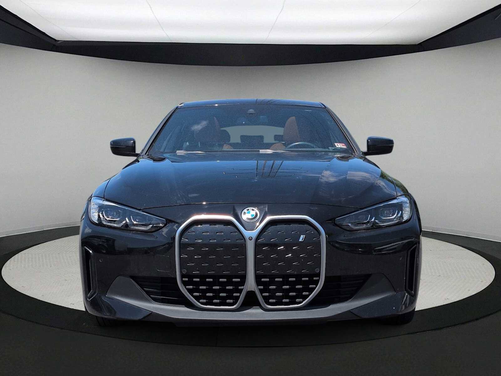 Certified 2023 BMW i4 eDrive35 w/ Premium Package RWD image 3