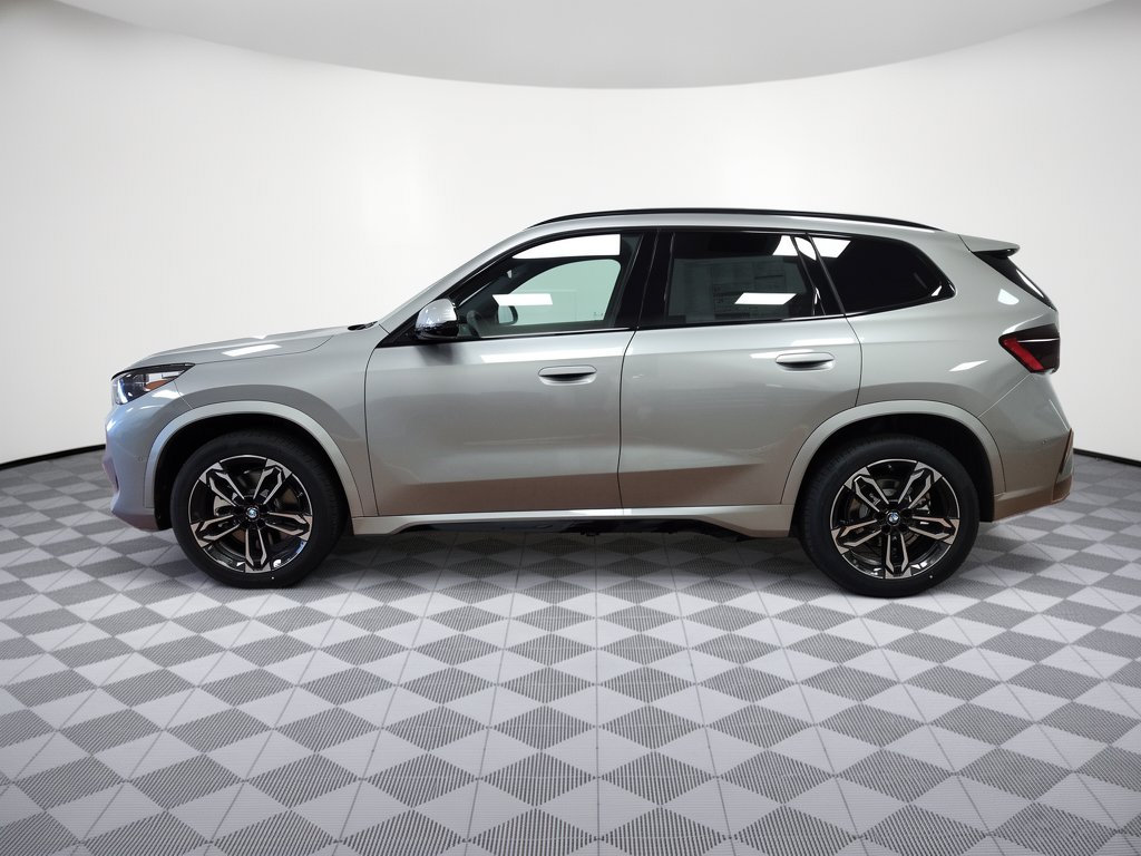 Used 2026 BMW X1 xDrive28i w/ Technology Package AWD/4WD image 2