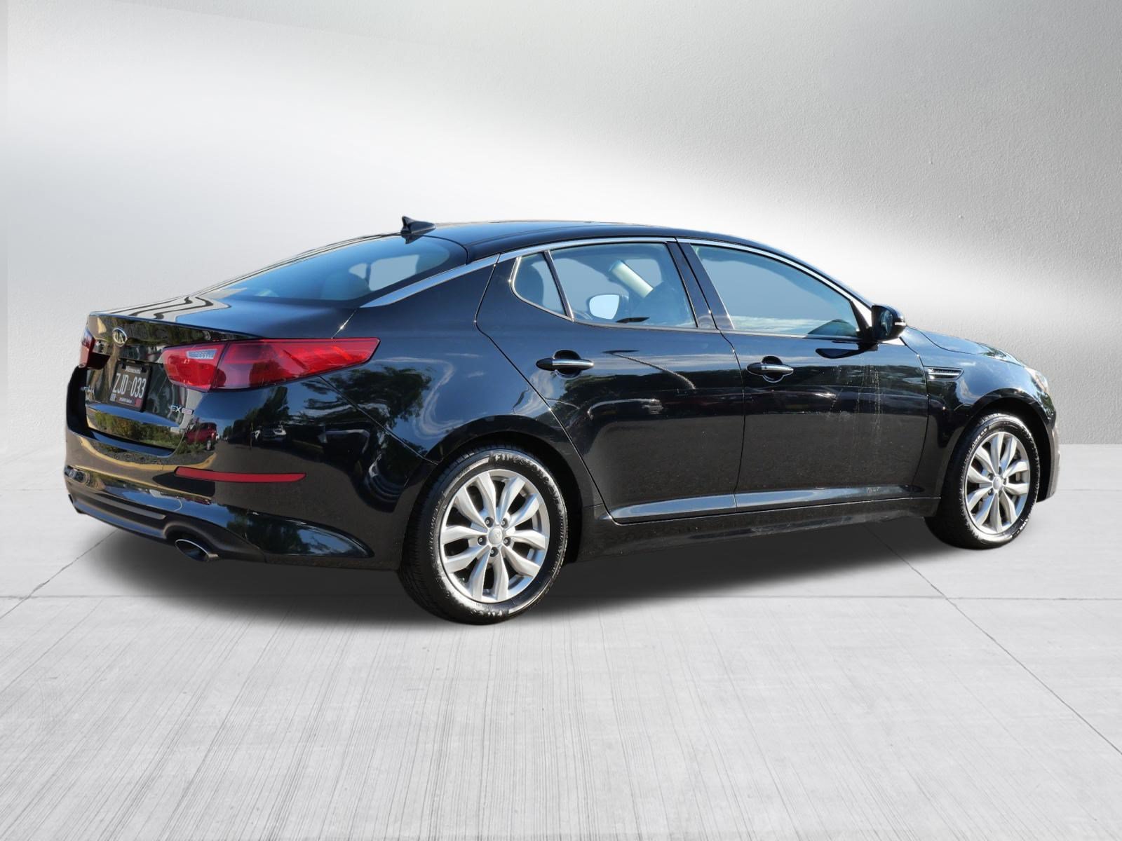 Used 2015 Kia Optima EX w/ EX Premium Package FWD image 7
