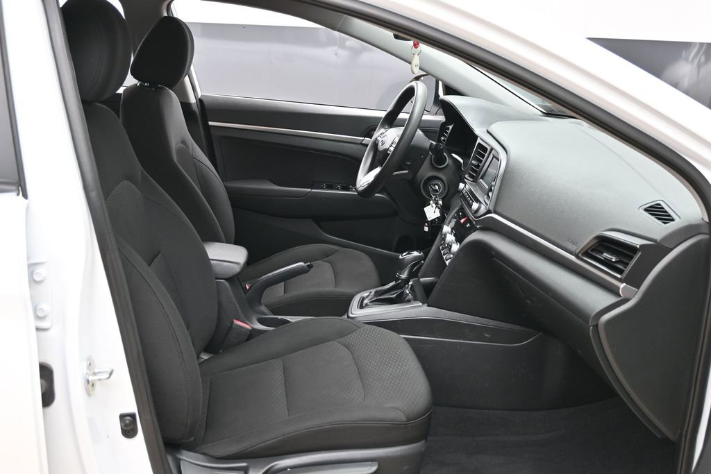 Used 2020 Hyundai Elantra SE w/ Cargo Package (C1) FWD image 37
