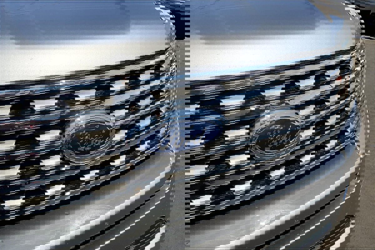 Used 2020 Ford Expedition Limited image 29