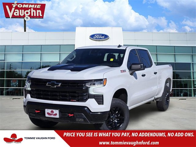 Used 2023 Chevrolet Silverado 1500 LT Trail Boss w/ Convenience Package II