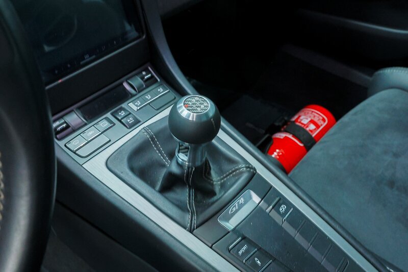 Used 2016 Porsche Cayman GT4 RWD image 71