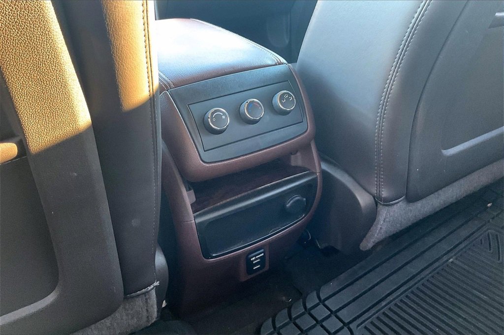 Used 2014 Buick Enclave Leather image 10