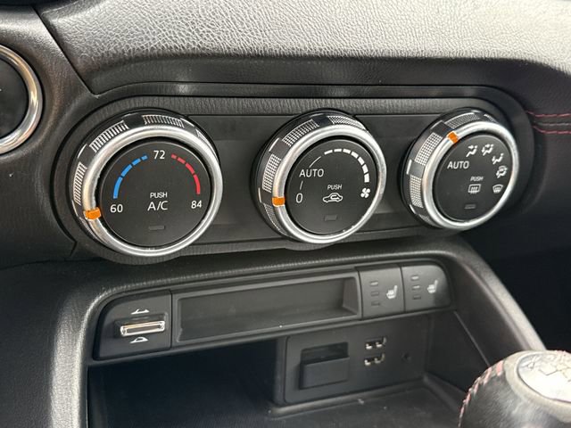 Used 2017 MAZDA MX-5 Miata RF Grand Touring image 18