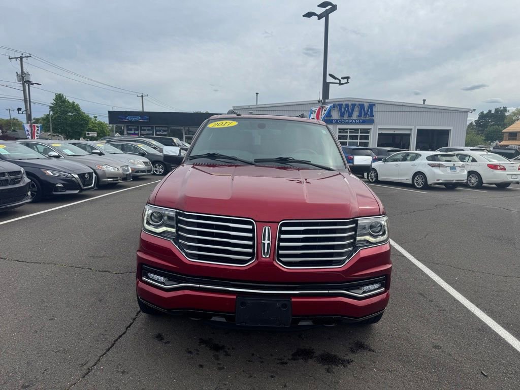 Used 2017 Lincoln Navigator Reserve AWD/4WD image 2