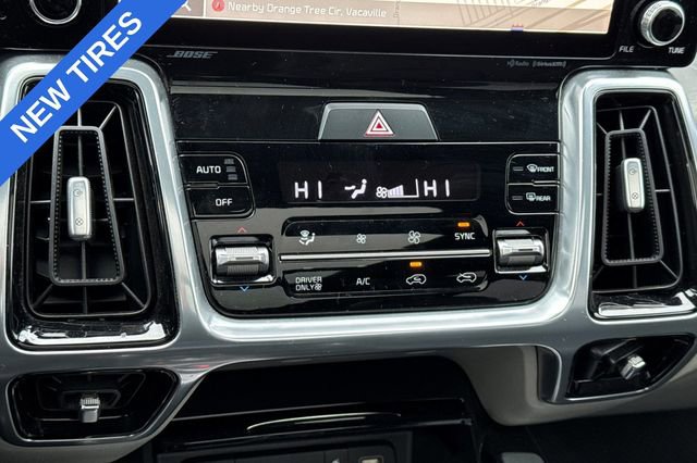 Certified 2023 Kia Sorento SX Prestige w/ Panoramic Sunroof Package image 29