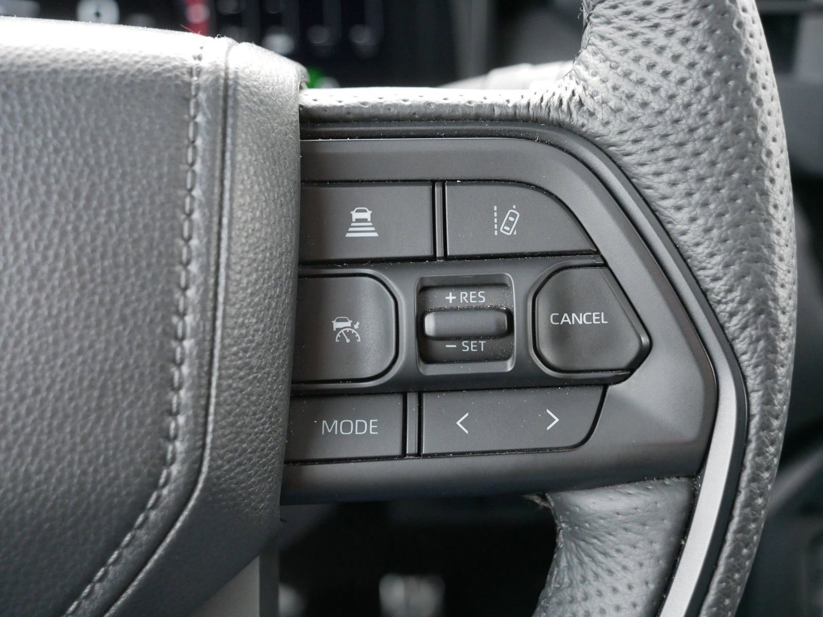 Used 2025 Toyota Sequoia TRD Pro image 32