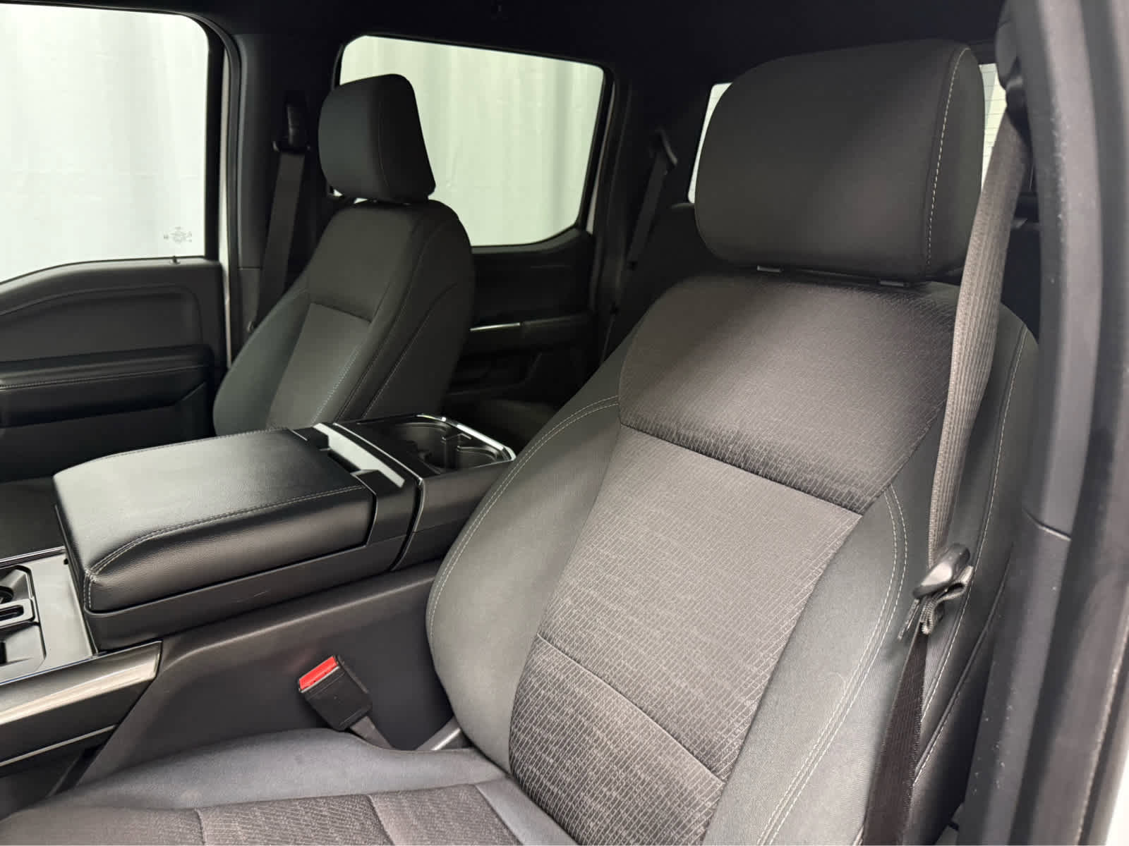 Used 2022 Ford F150 XLT w/ Equipment Group 302A High image 12