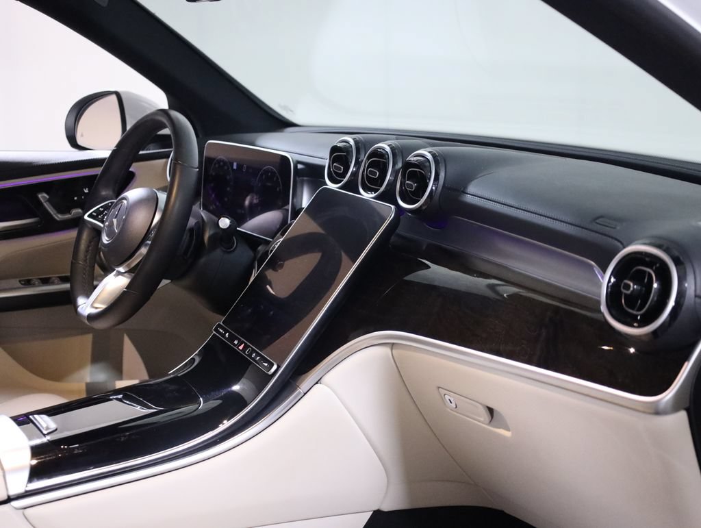 Certified 2024 Mercedes-Benz GLC 300 4MATIC image 53
