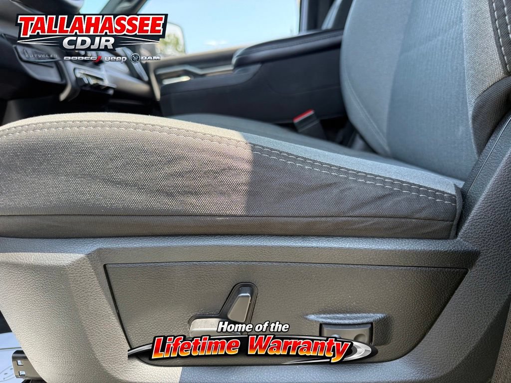 Used 2024 RAM 3500 Big Horn AWD/4WD image 16