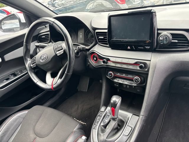 Used 2019 Hyundai Veloster 2.0 Premium FWD image 12