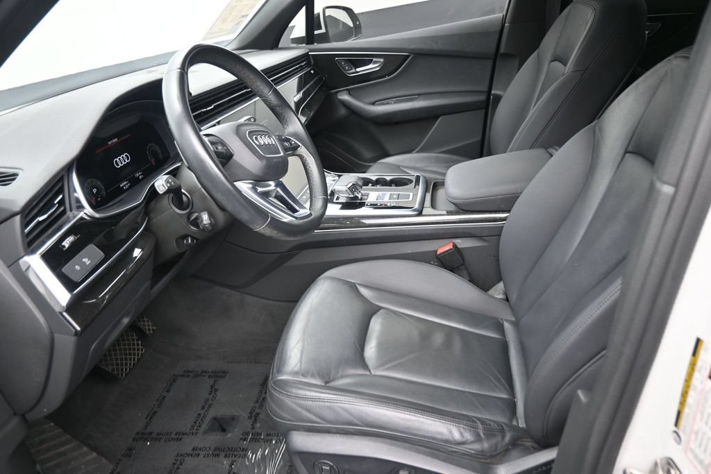 Used 2021 Audi Q7 2.0T Premium w/ Convenience Package AWD/4WD image 12