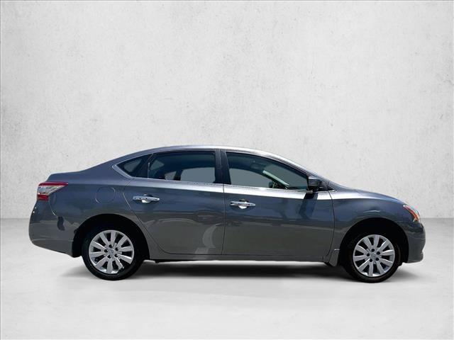 Used 2015 Nissan Sentra SV w/ Navigation Package FWD image 5