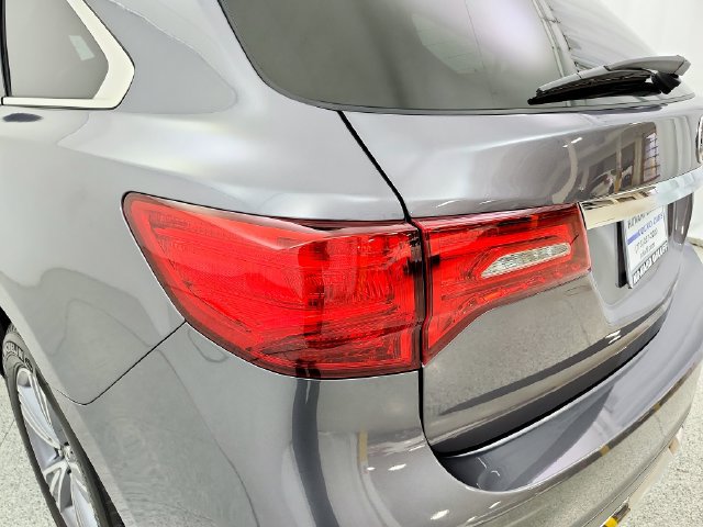 Used 2020 Acura MDX SH-AWD image 31