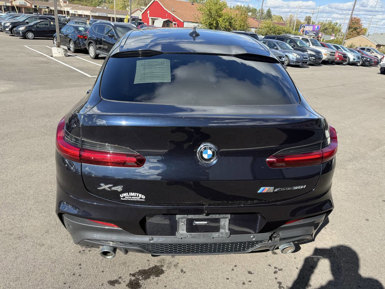 Used 2021 BMW X4 xDrive30i w/ M Sport Package image 9