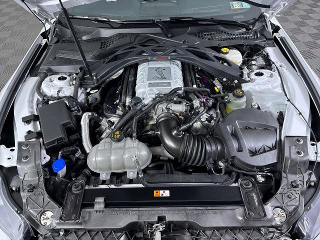 Certified 2021 Ford Mustang Shelby GT500 w/ Technology Package RWD image 4