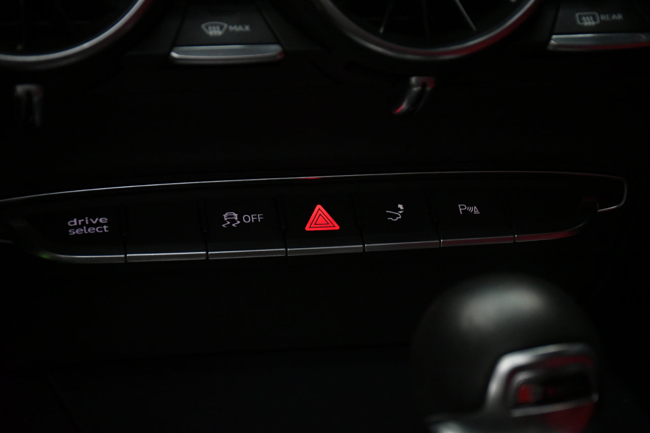 Used 2017 Audi TTS 2.0T quattro S tronic w/ Technology Package image 32