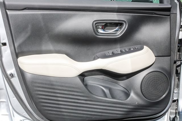 New 2024 Honda HR-V LX image 26