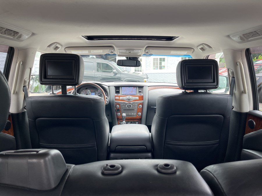 Used 2015 INFINITI QX80 4WD w/ Deluxe Technology Package image 25