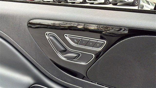 New 2026 Lincoln Aviator AWD image 28