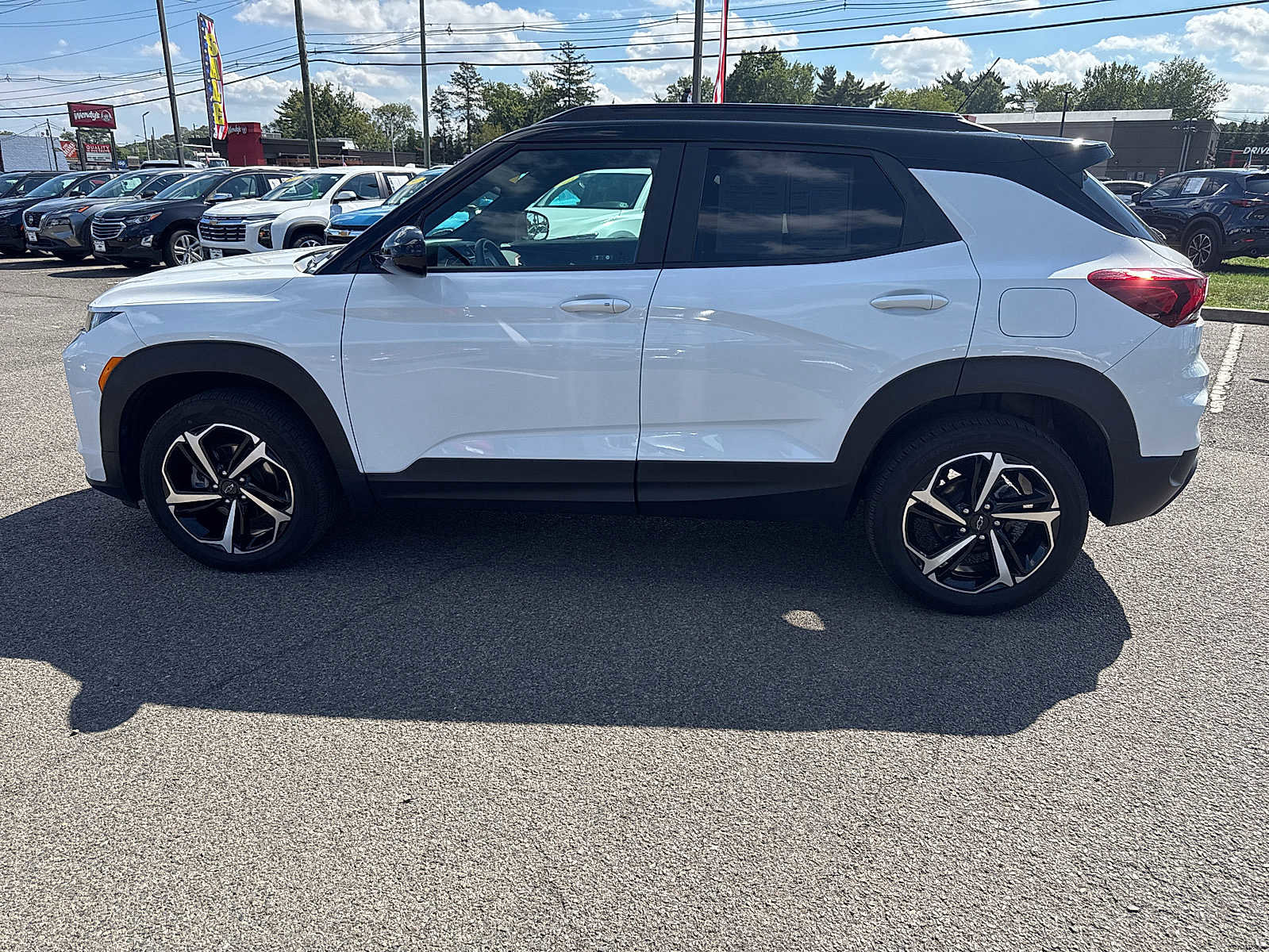 Certified 2023 Chevrolet TrailBlazer RS image 4