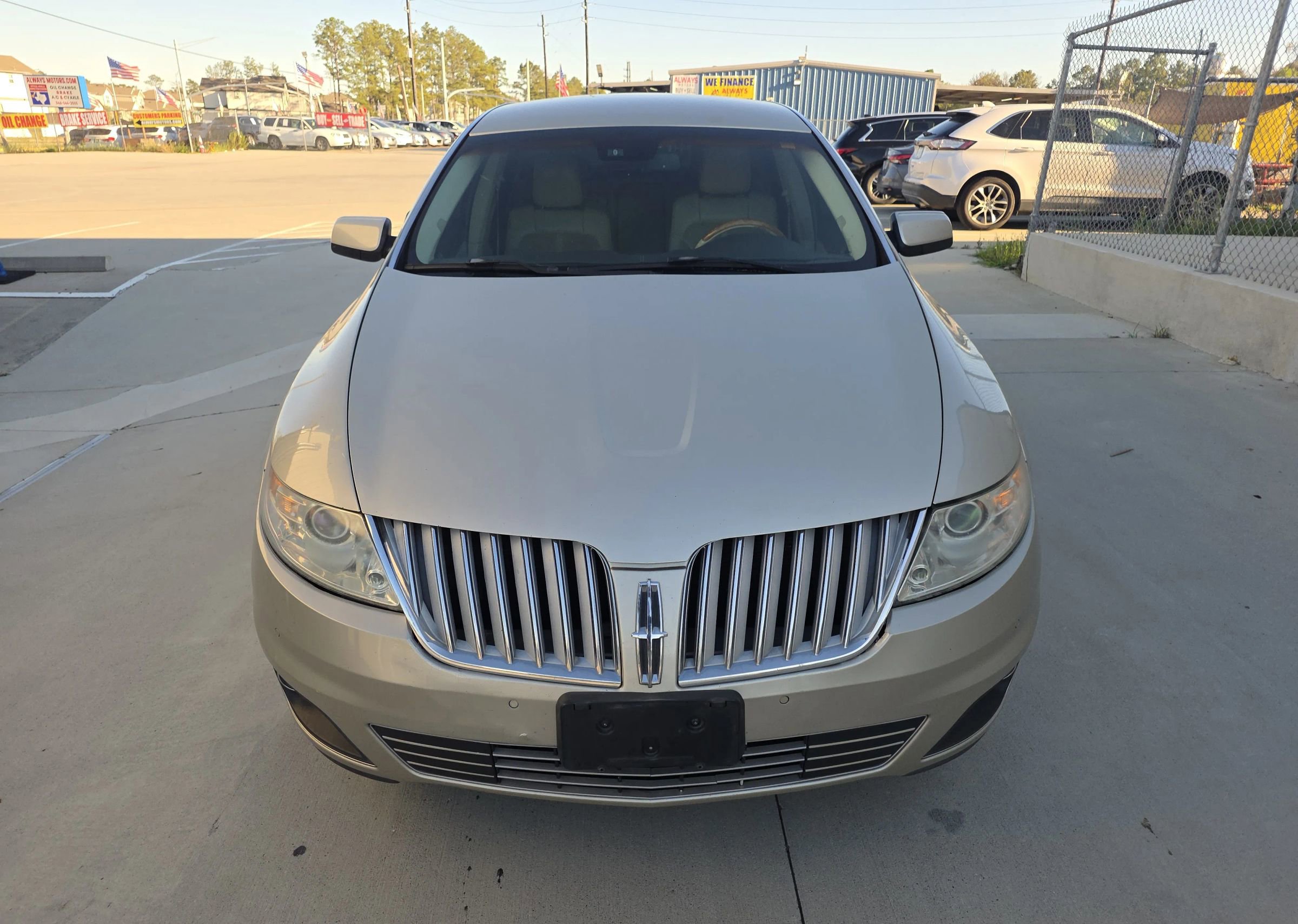 Used 2010 Lincoln MKS Sedan 4D image 4