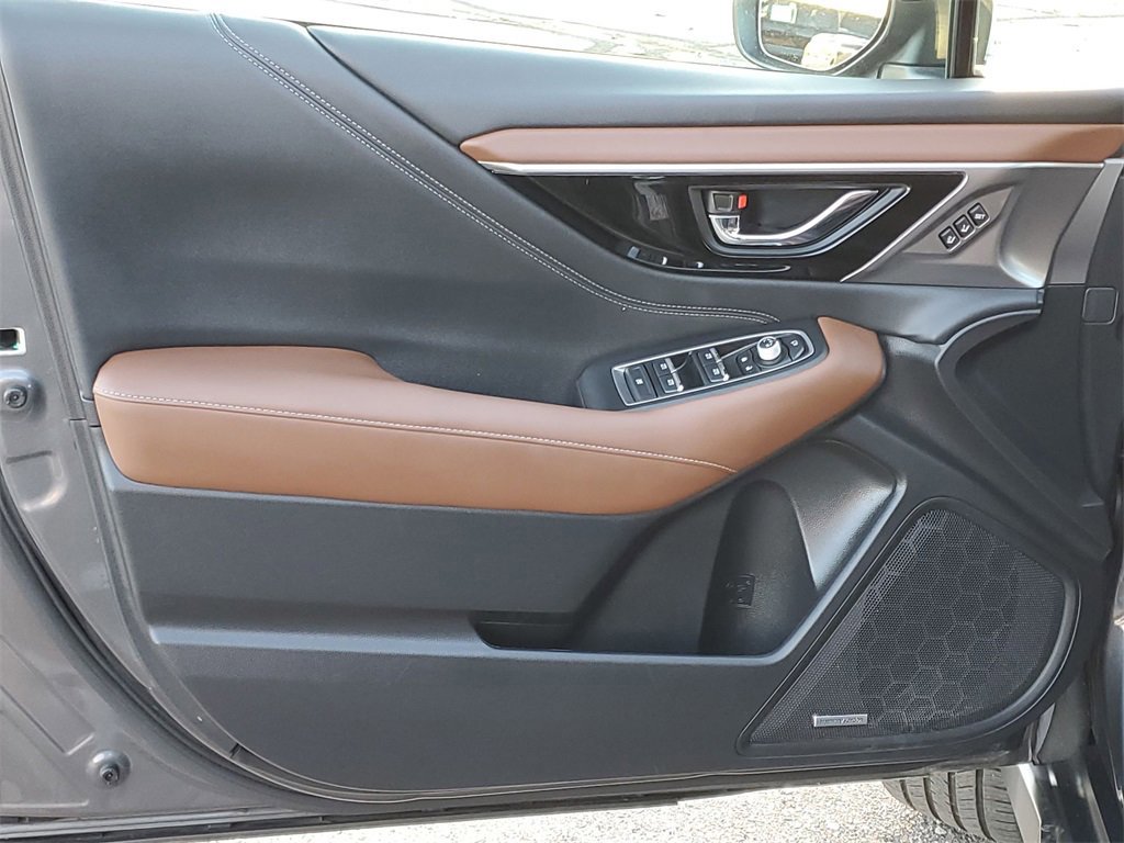 Used 2020 Subaru Outback Touring image 23