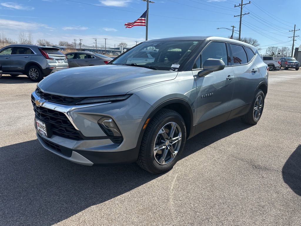 Used 2024 Chevrolet Blazer LT image 6