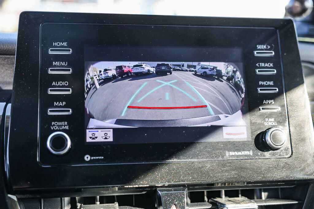 Certified 2022 Toyota Camry SE image 16