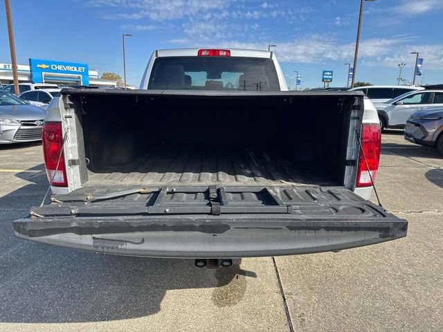 Used 2018 RAM 1500 Tradesman w/ Chrome Appearance Group image 12