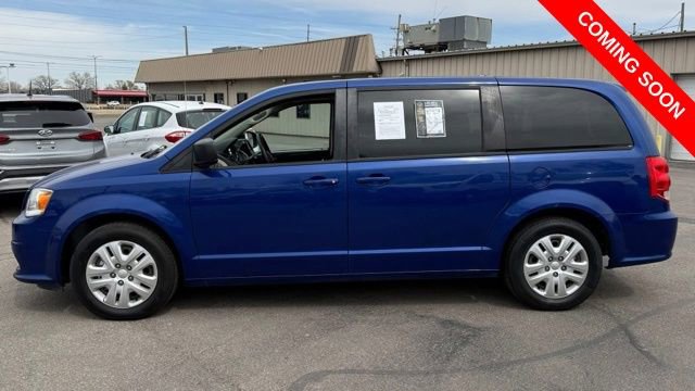 Used 2018 Dodge Grand Caravan SE w/ UConnect Hands-Free Group image 8