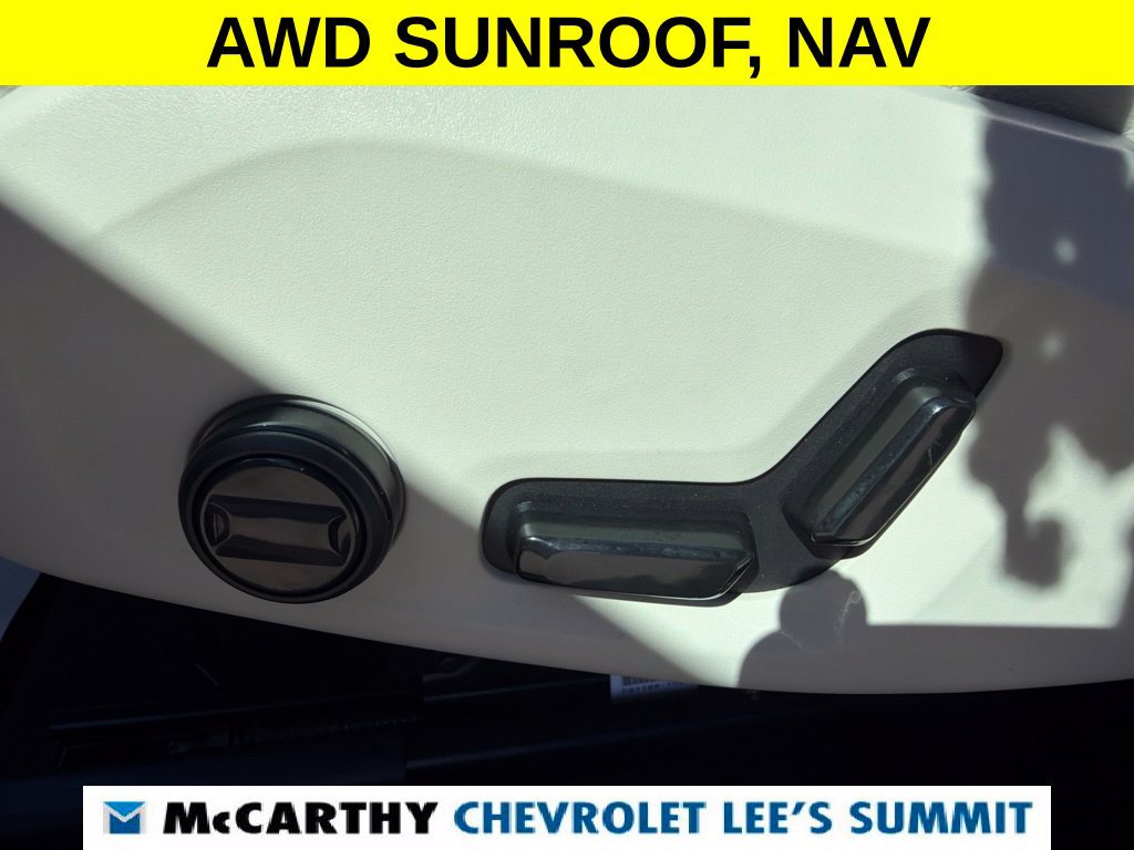 Used 2024 Volvo XC60 B5 Plus AWD/4WD image 47
