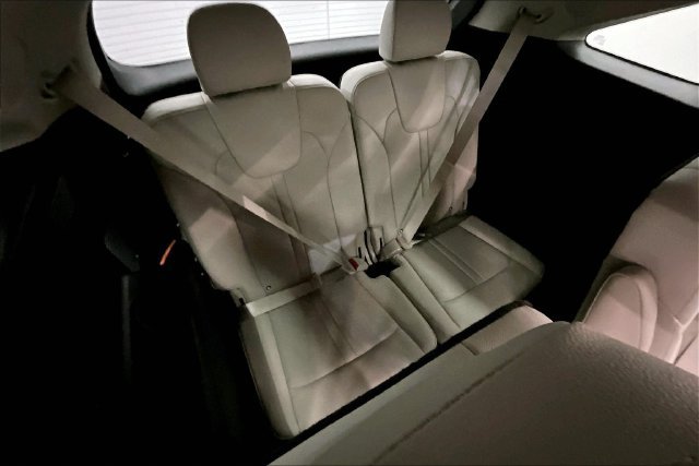 Used 2022 Kia Sorento SX Prestige w/ Panoramic Sunroof Package AWD/4WD image 33