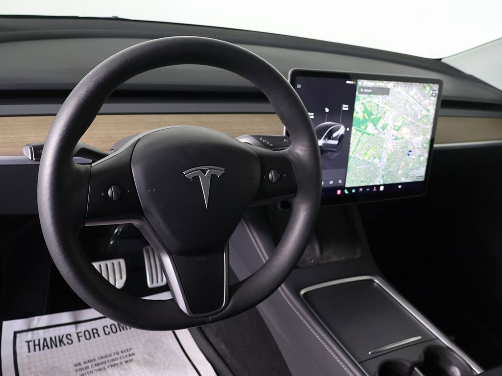 Used 2024 Tesla Model Y Performance AWD/4WD image 29