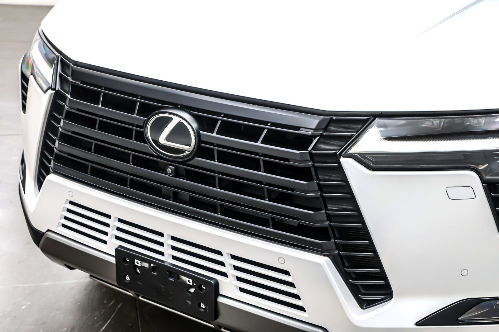 Used 2024 Lexus GX 550 image 14