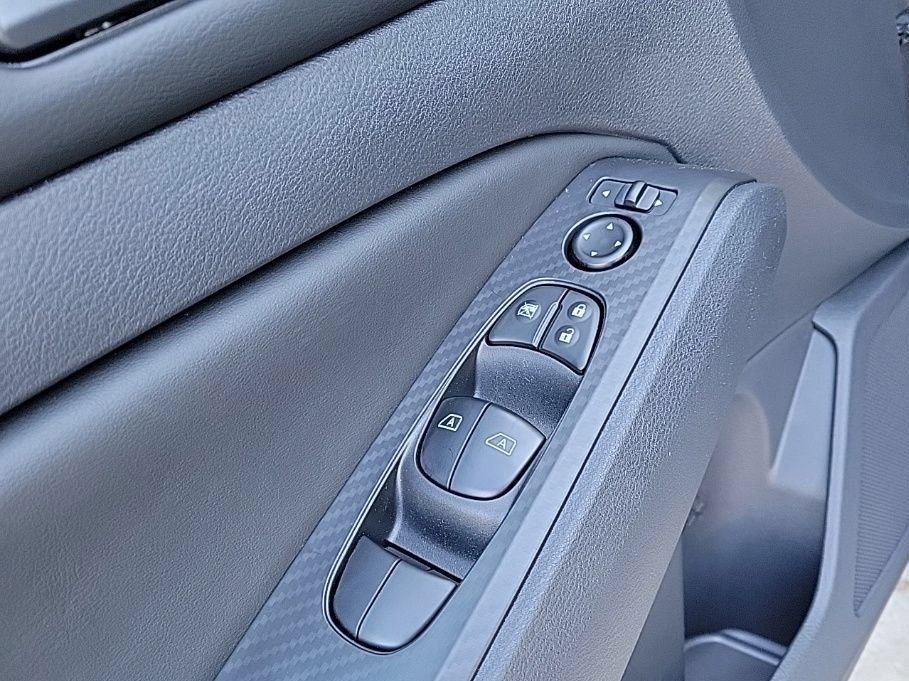 New 2026 Nissan Altima 2.5 SV FWD image 28
