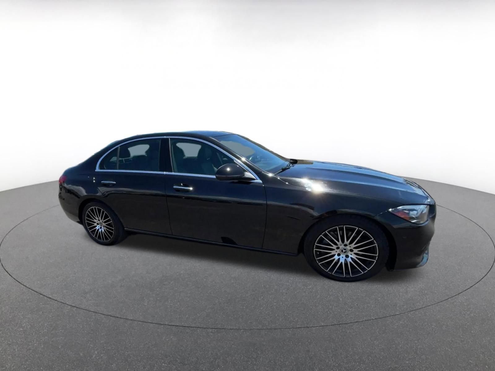 Used 2024 Mercedes-Benz C 300 4MATIC Sedan video 2