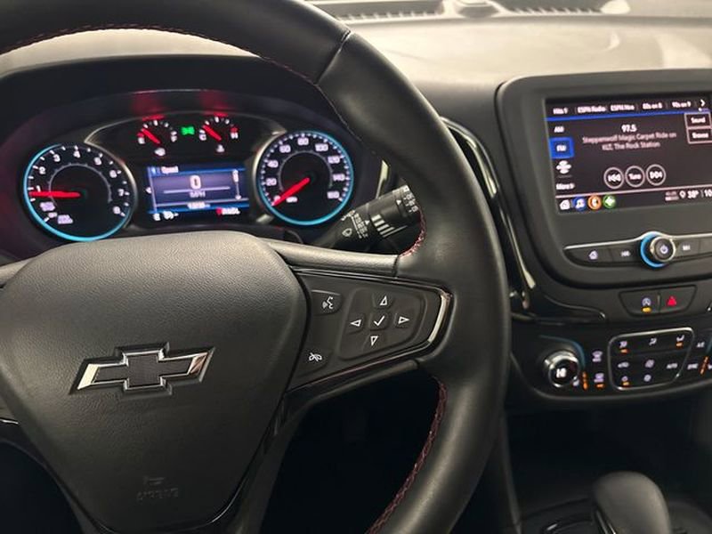 Used 2024 Chevrolet Equinox RS image 46