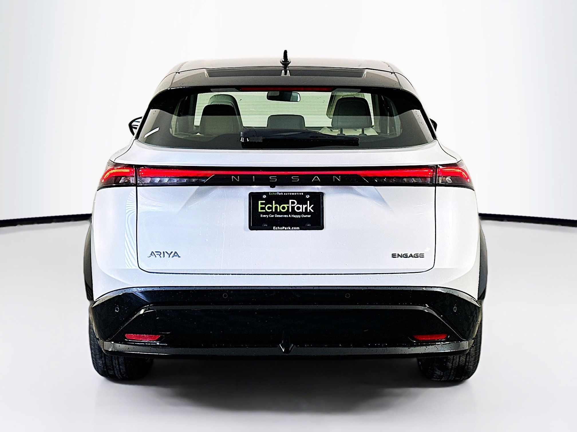 Used 2023 Nissan Ariya FWD image 7