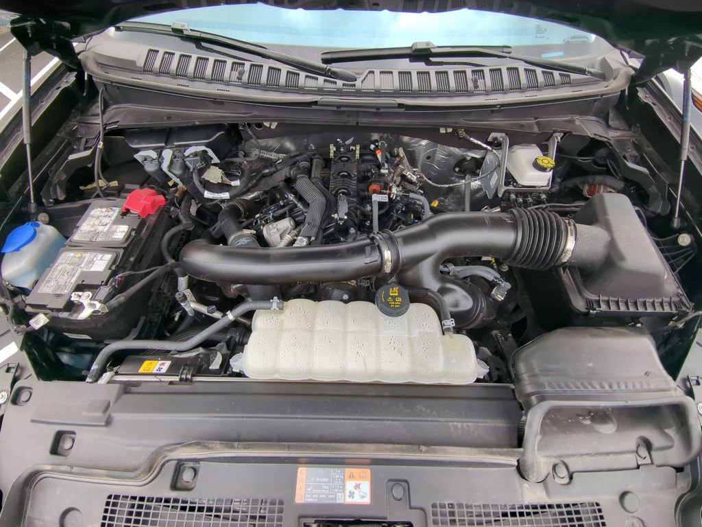 Used 2025 Ford Expedition Platinum image 34