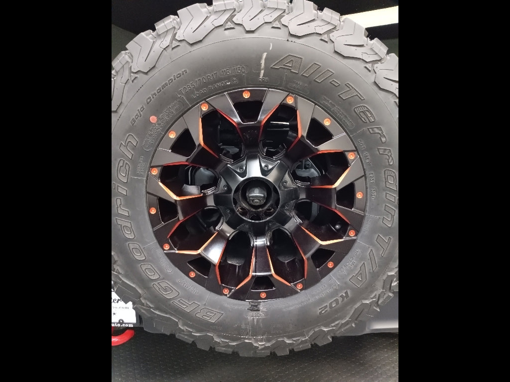 Used 2025 Jeep Wrangler Rubicon w/ Safety Group image 26