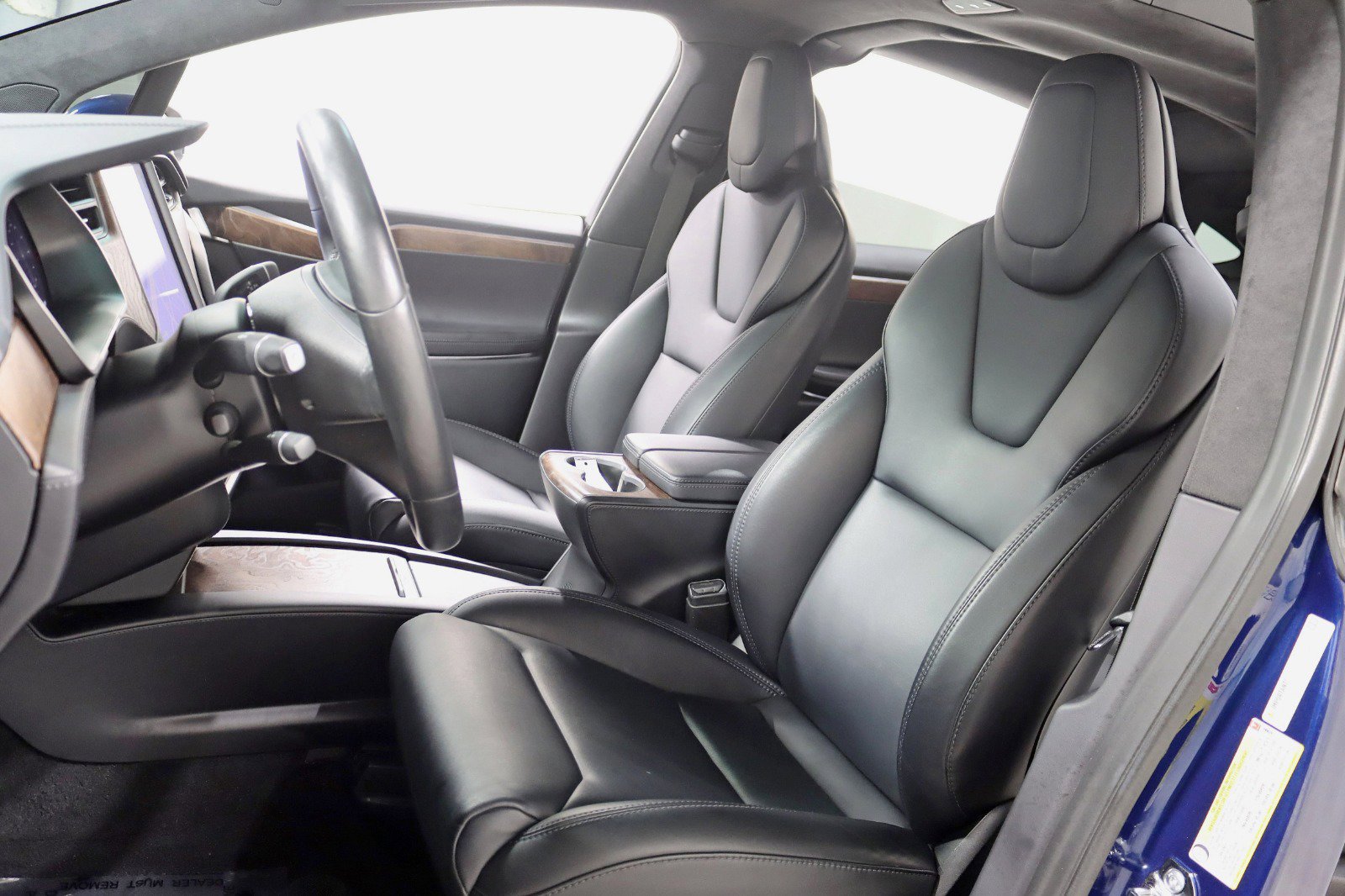 Used 2018 Tesla Model X 75D image 25