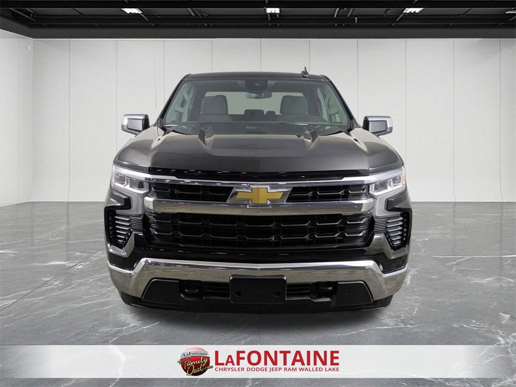 Used 2025 Chevrolet Silverado 1500 LT image 8