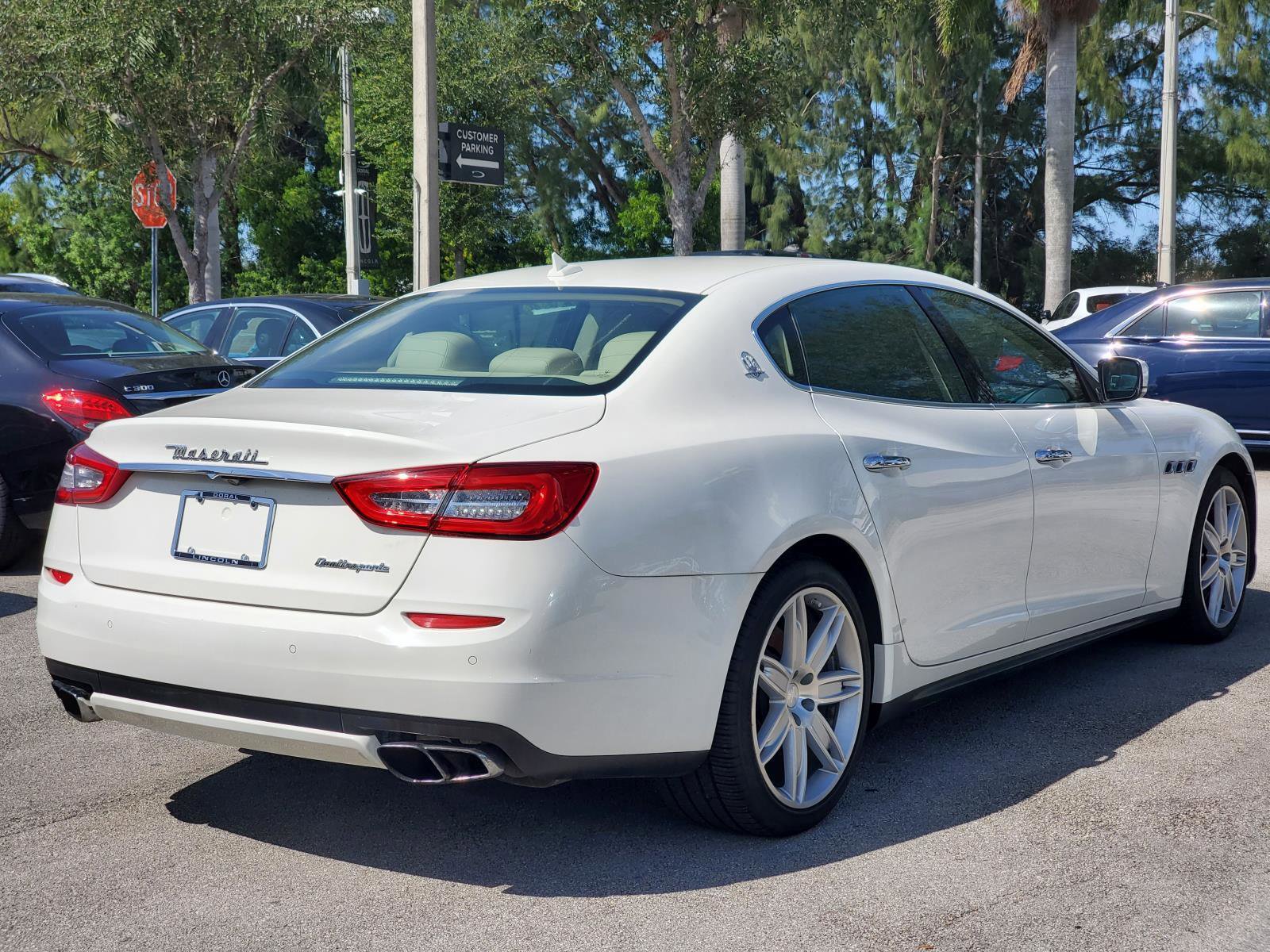 Used 2014 Maserati Quattroporte GTS image 7