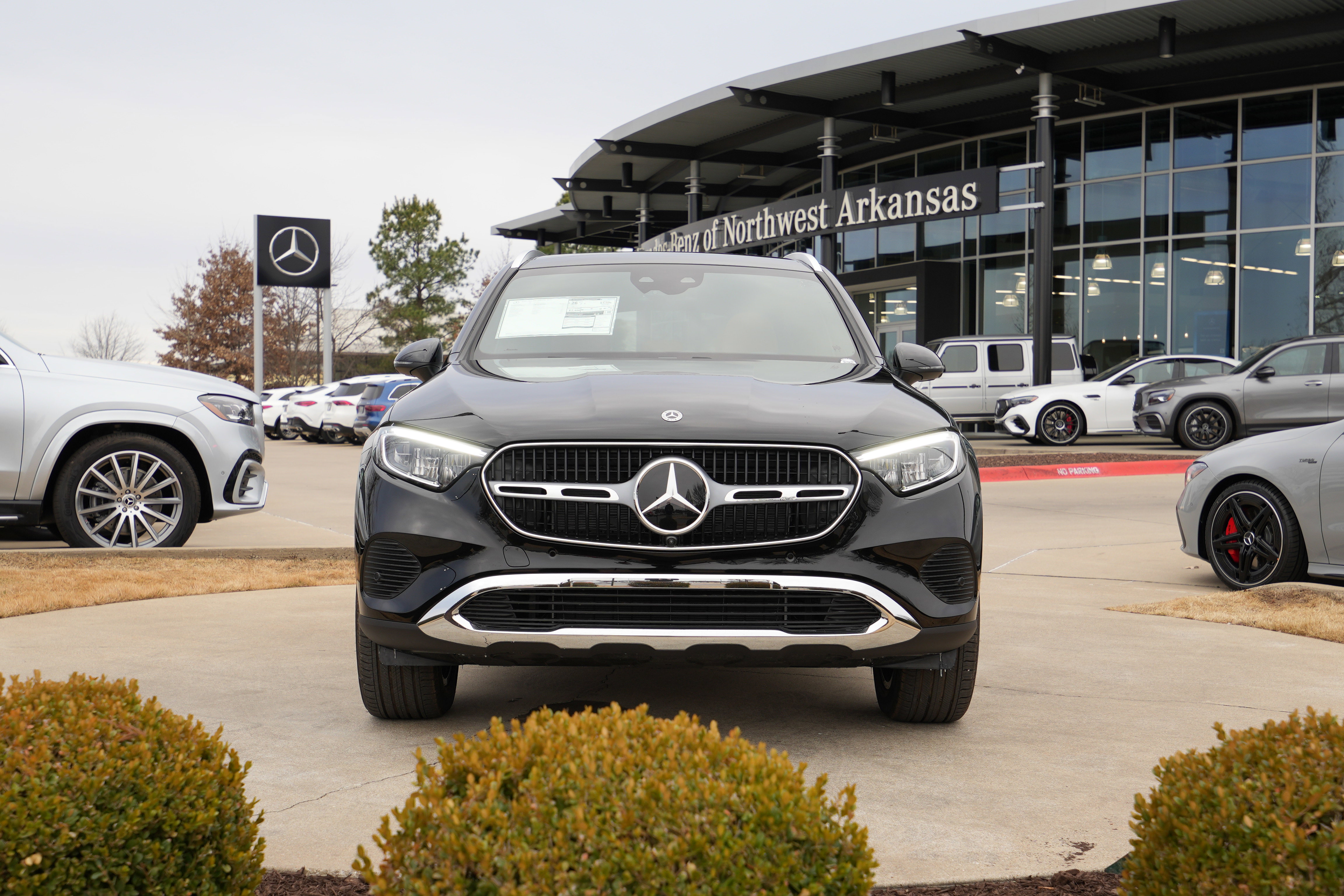 New 2026 Mercedes-Benz GLC 300 4MATIC image 2
