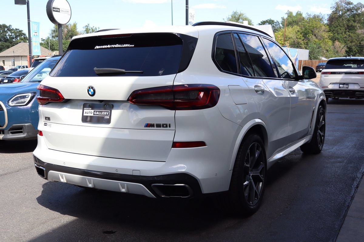 Used 2020 BMW X5 M50i w/ Premium Package AWD/4WD image 5