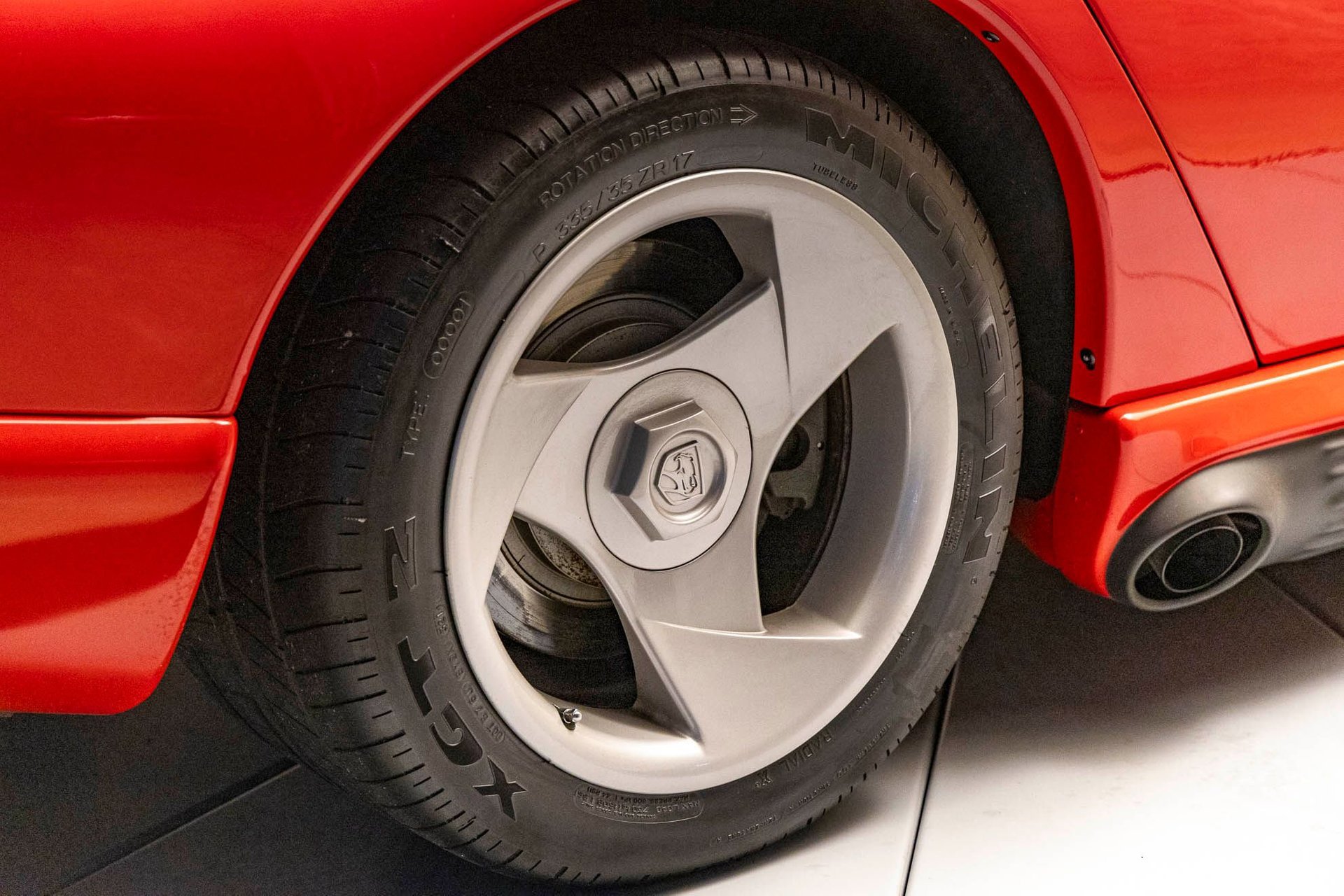 Used 1992 Dodge Viper RT/10 image 15